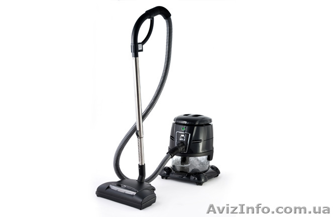 Пылесосы Hyla NST и GST — 1350 евро - <ro>Изображение</ro><ru>Изображение</ru> #1, <ru>Объявление</ru> #142310