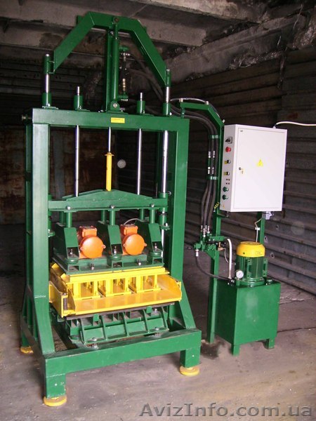 Вибропресс для производства тротуарной плитки - <ro>Изображение</ro><ru>Изображение</ru> #1, <ru>Объявление</ru> #592610
