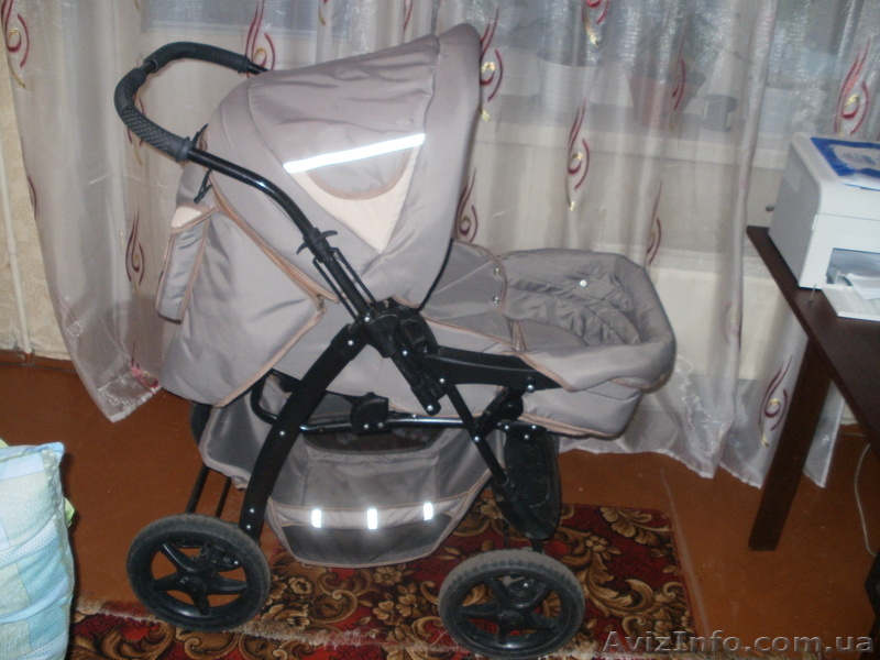 Продам б/у каляску в хорошем состояние - <ro>Изображение</ro><ru>Изображение</ru> #1, <ru>Объявление</ru> #576632
