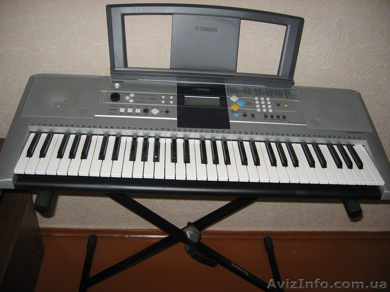 Продам синтезатор - <ro>Изображение</ro><ru>Изображение</ru> #1, <ru>Объявление</ru> #651498