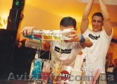 Требуется бармен  в Крым в гостиннично- ресторанный комплекс. - <ro>Изображение</ro><ru>Изображение</ru> #1, <ru>Объявление</ru> #887864