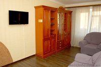 Посуточно, 3-к квартира, на Соборной площади - <ro>Изображение</ro><ru>Изображение</ru> #4, <ru>Объявление</ru> #1139221