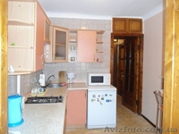 Сдам посуточно 1-комнатную квартиру с пристройкой - <ro>Изображение</ro><ru>Изображение</ru> #1, <ru>Объявление</ru> #1204845