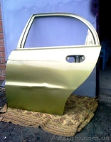 Битая под рехтовку задняя правая дверь на авто Daewoo Lanos   - <ro>Изображение</ro><ru>Изображение</ru> #3, <ru>Объявление</ru> #1254306