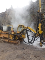 Буровые работы в карьере - <ro>Изображение</ro><ru>Изображение</ru> #1, <ru>Объявление</ru> #1651790