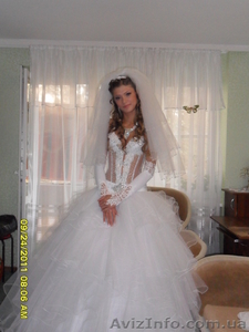 Платье для настоящей принцессы - <ro>Изображение</ro><ru>Изображение</ru> #1, <ru>Объявление</ru> #425054