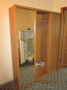 Два шкафа в спальню, две раздвижных двери, встроенное зеркало,  - <ro>Изображение</ro><ru>Изображение</ru> #3, <ru>Объявление</ru> #738579