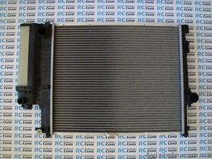 Радиаторы охлаждения двигателя.