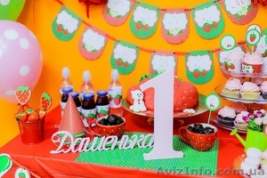 Буквы,  надписи,  слова,  монограммы из дерева