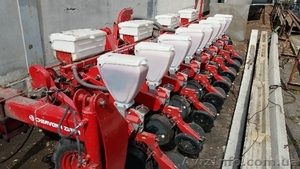 Вега-8 бу сеялка точного высева прицепная пневматическая для мтз-80