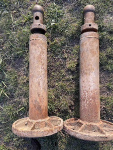 Домкраты подъема мачты буровой установки 