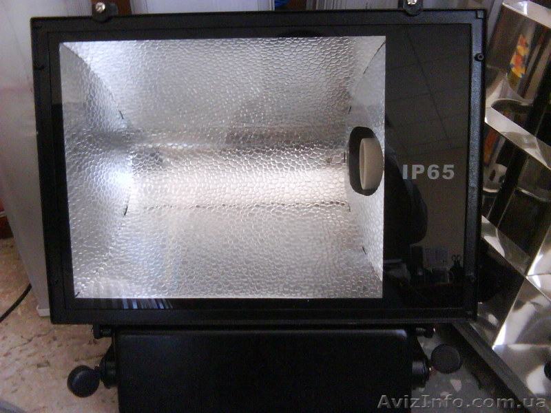 Прожектора Phil, Regent, Simon, Castro - <ro>Изображение</ro><ru>Изображение</ru> #2, <ru>Объявление</ru> #105053