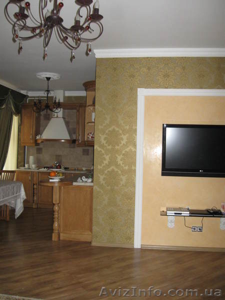 Сдам посуточно квартиру в центре Полтавы - <ro>Изображение</ro><ru>Изображение</ru> #1, <ru>Объявление</ru> #287235