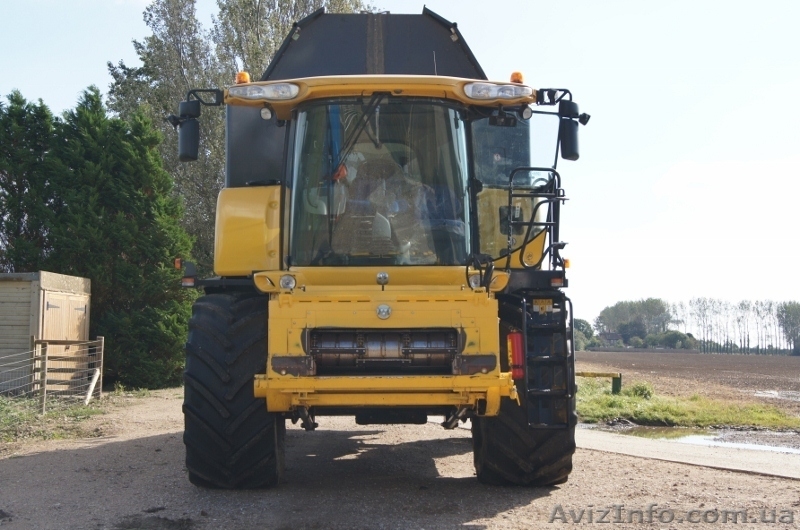 Kомбайн New Holland CR9080 - <ro>Изображение</ro><ru>Изображение</ru> #2, <ru>Объявление</ru> #793076