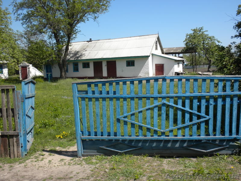 Дом в Полтавской обл. Хорольский р-н. с. Новоаврамовка - <ro>Изображение</ro><ru>Изображение</ru> #1, <ru>Объявление</ru> #897654