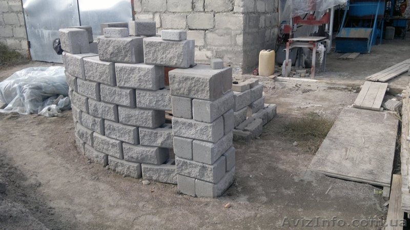 Продам станок для изготовления тротуарной плитки, шлакоблоков,  бордюра, кирпича - <ro>Изображение</ro><ru>Изображение</ru> #1, <ru>Объявление</ru> #981100