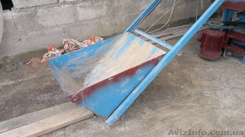 Продам станок для изготовления тротуарной плитки, шлакоблоков,  бордюра, кирпича - <ro>Изображение</ro><ru>Изображение</ru> #5, <ru>Объявление</ru> #981100