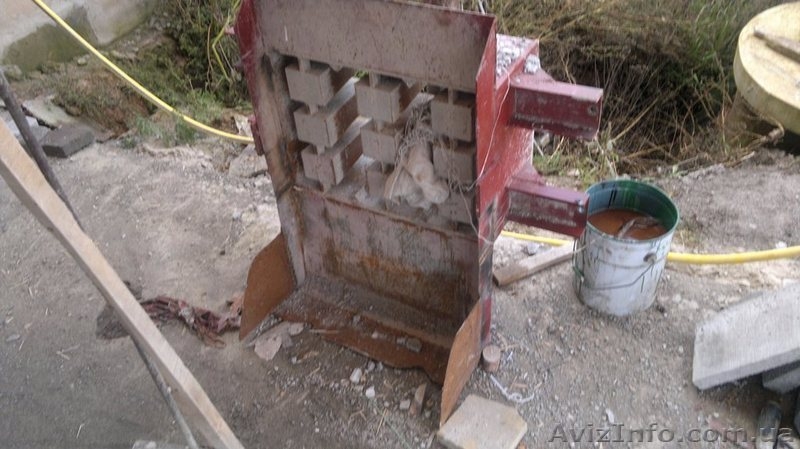 Продам станок для изготовления тротуарной плитки, шлакоблоков,  бордюра, кирпича - <ro>Изображение</ro><ru>Изображение</ru> #8, <ru>Объявление</ru> #981100