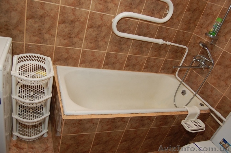 Посуточно, 3-к квартира, на Соборной площади - <ro>Изображение</ro><ru>Изображение</ru> #10, <ru>Объявление</ru> #1139221