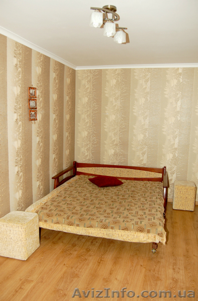 3-х комнатная квартира посуточно, ул. Куйбышева - <ro>Изображение</ro><ru>Изображение</ru> #2, <ru>Объявление</ru> #1209285