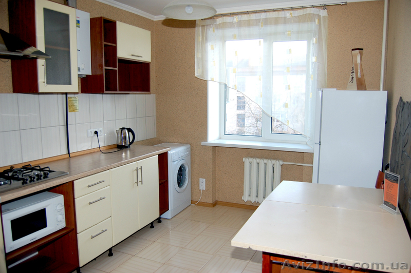 3-х комнатная квартира посуточно, ул. Куйбышева - <ro>Изображение</ro><ru>Изображение</ru> #6, <ru>Объявление</ru> #1209285