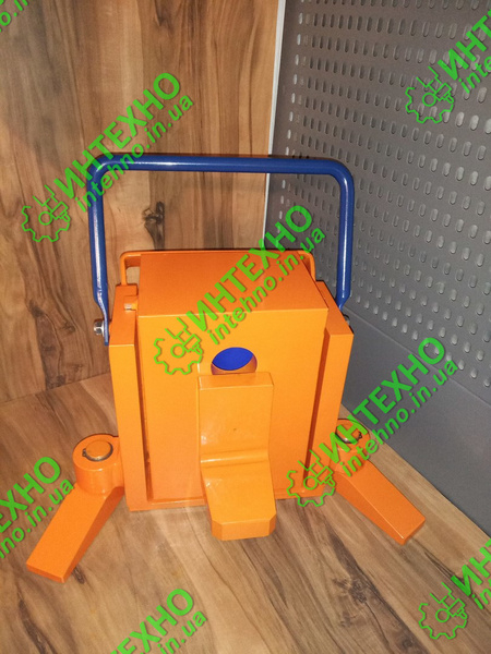 Домкрат низкоподхватный - <ro>Изображение</ro><ru>Изображение</ru> #1, <ru>Объявление</ru> #1673044