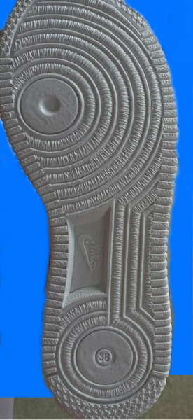 Женская модель кроссовок Nike - <ro>Изображение</ro><ru>Изображение</ru> #3, <ru>Объявление</ru> #1687570