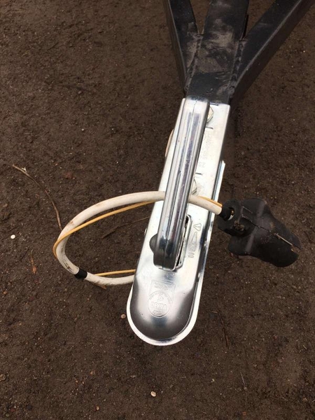 Прицеп легковой одноосный Днепр - 150 - <ro>Изображение</ro><ru>Изображение</ru> #8, <ru>Объявление</ru> #1725547