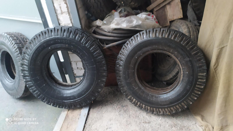 Шины 8.25-15 к погрузчику или прицепу длинномеру - <ro>Изображение</ro><ru>Изображение</ru> #1, <ru>Объявление</ru> #1742811